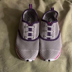 Women’s Purple and White Mesh water Shoe Sneakers